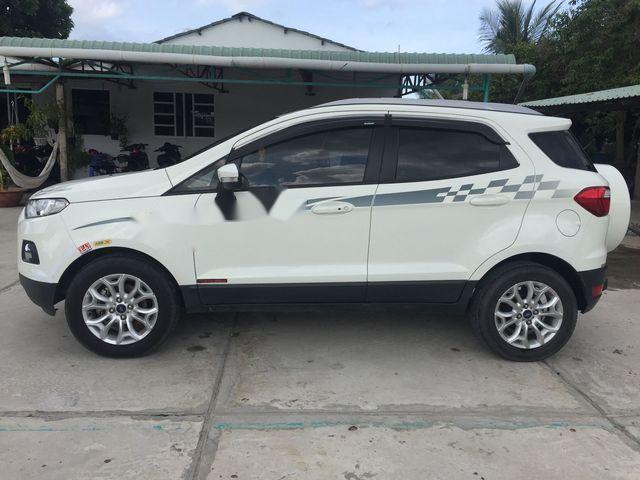 Ford EcoSport 2016 - Cần bán xe Ford EcoSport đời 2016, màu trắng