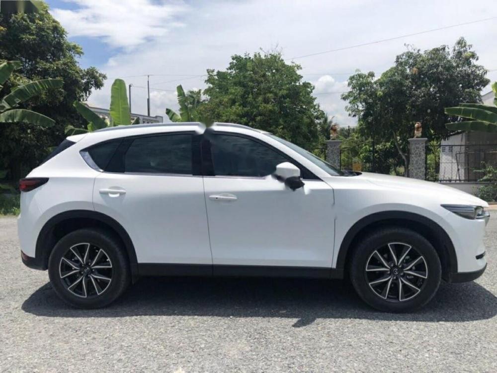 Mazda CX 5 2.5 2WD 2017 - Cần bán Mazda CX 5 2.5 2WD năm 2017, màu trắng số tự động