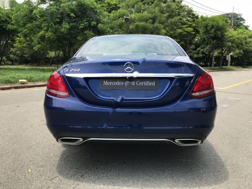 Mercedes-Benz C class 2017 - Bán xe Mercedes năm sản xuất 2017, màu xanh lam như mới