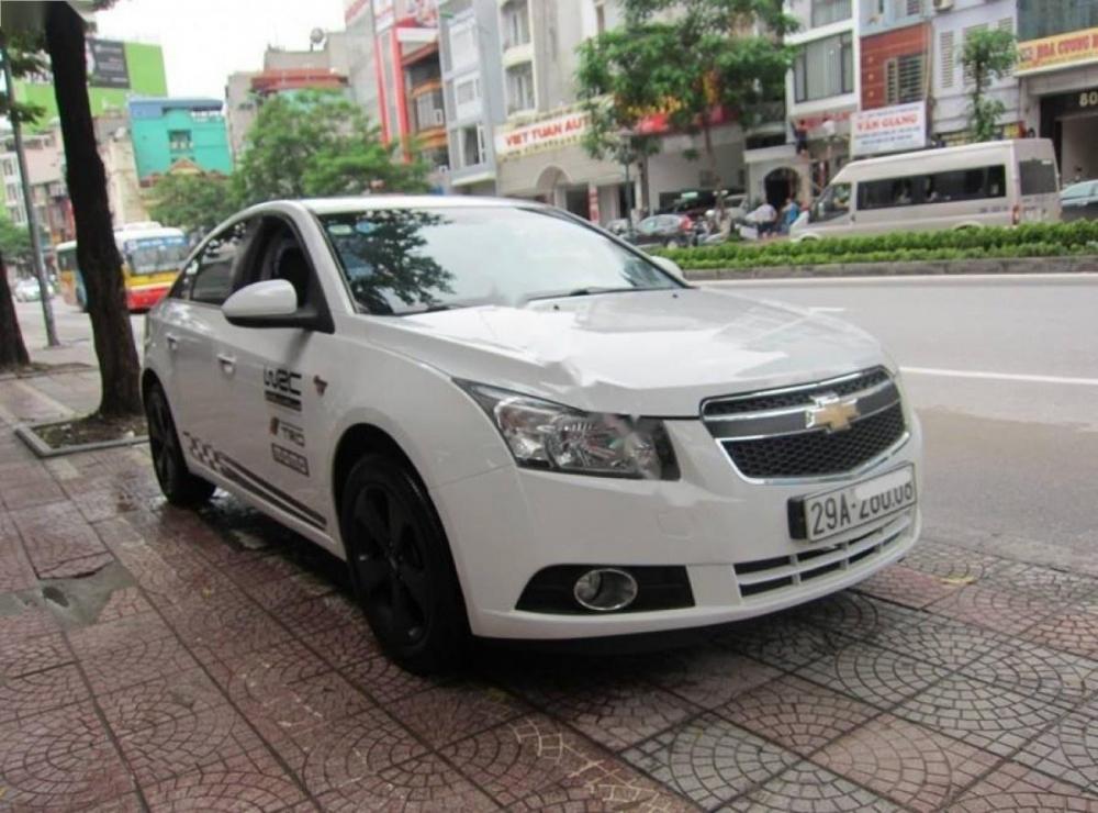 Daewoo Lacetti CDX 1.8 AT 2011 - Bán ô tô Daewoo Lacetti CDX 1.8 AT năm sản xuất 2011, màu trắng, nhập khẩu nguyên chiếc ít sử dụng, giá tốt