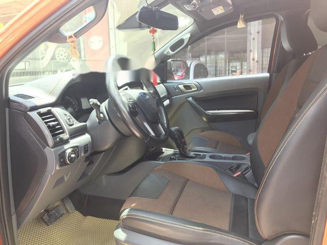 Ford Ranger 2016 - Bán xe Ford Ranger Wildtrak 3.2 năm 2016, màu cam