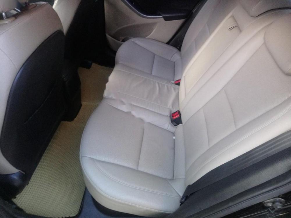 Hyundai i30 1.6 AT 2013 - Cần bán lại xe Hyundai i30 sản xuất 2013, màu đen, xe nhập, 525tr