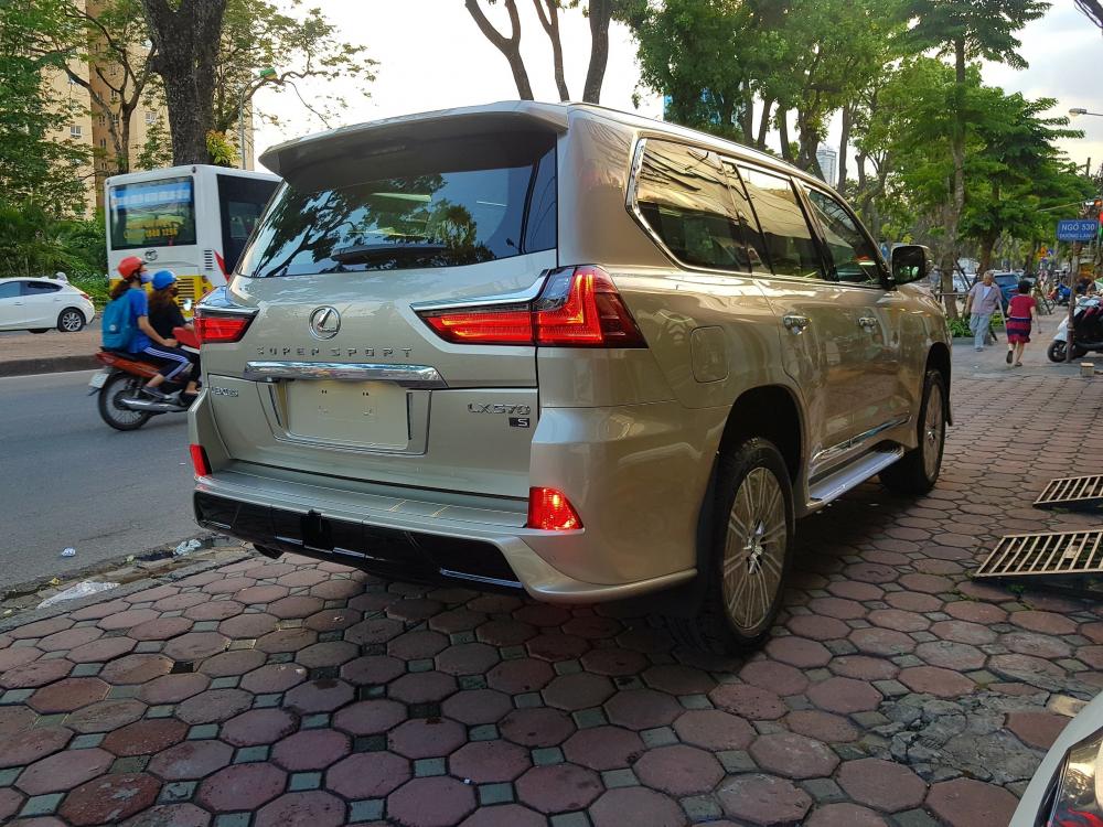 Lexus LX 570S Super Sport 2018 - Bán ô tô Lexus LX 570S Super Sport Sx 2018, màu vàng cát, nhập khẩu Trung Đông 