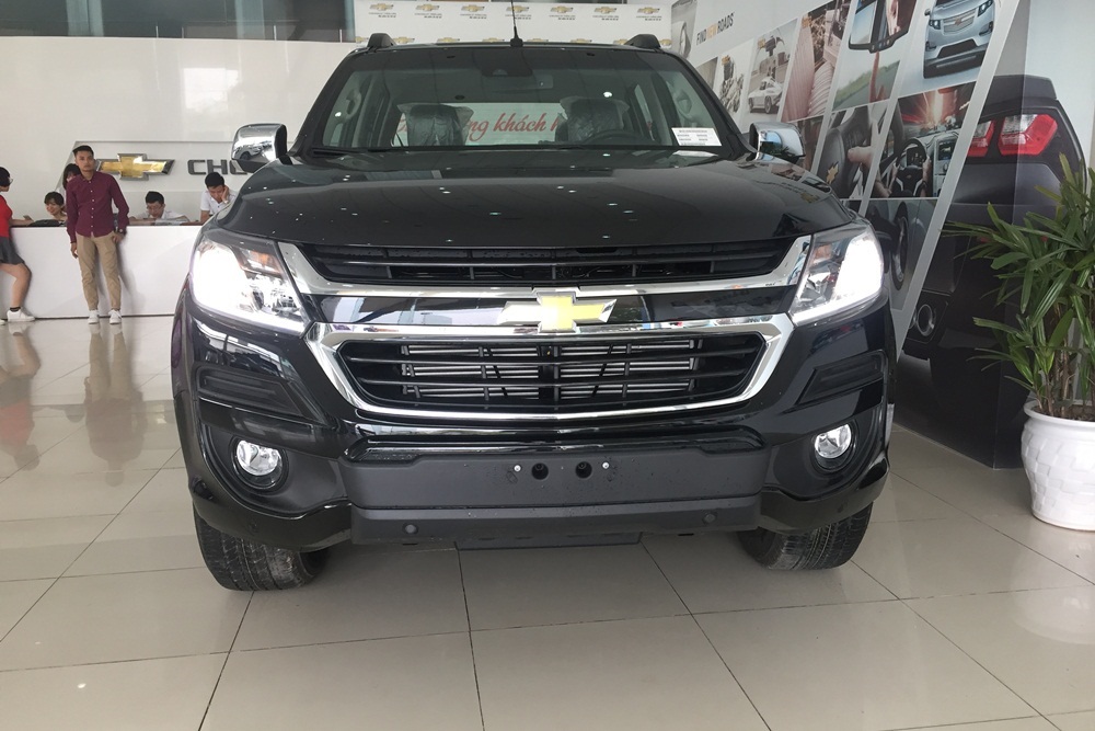 Chevrolet Colorado 2.8 AT 4×4 LTZ 2018 - Bán Chevrolet Colorado đời 2018, nhập khẩu nguyên con, ưu đãi cực khủng tháng 5! LH: 0902390638