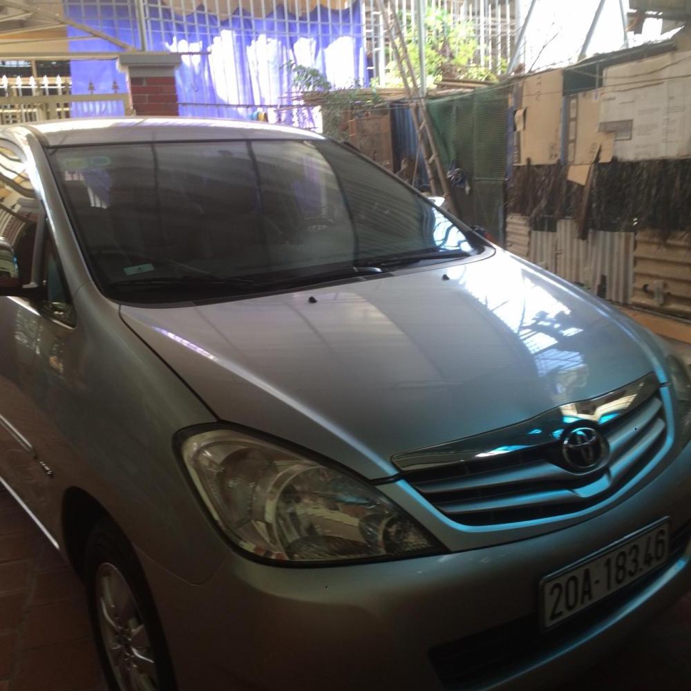 Toyota Innova G 2009 - Bán Innova bản G, số sàn, sản xuất và đăng kí 2009