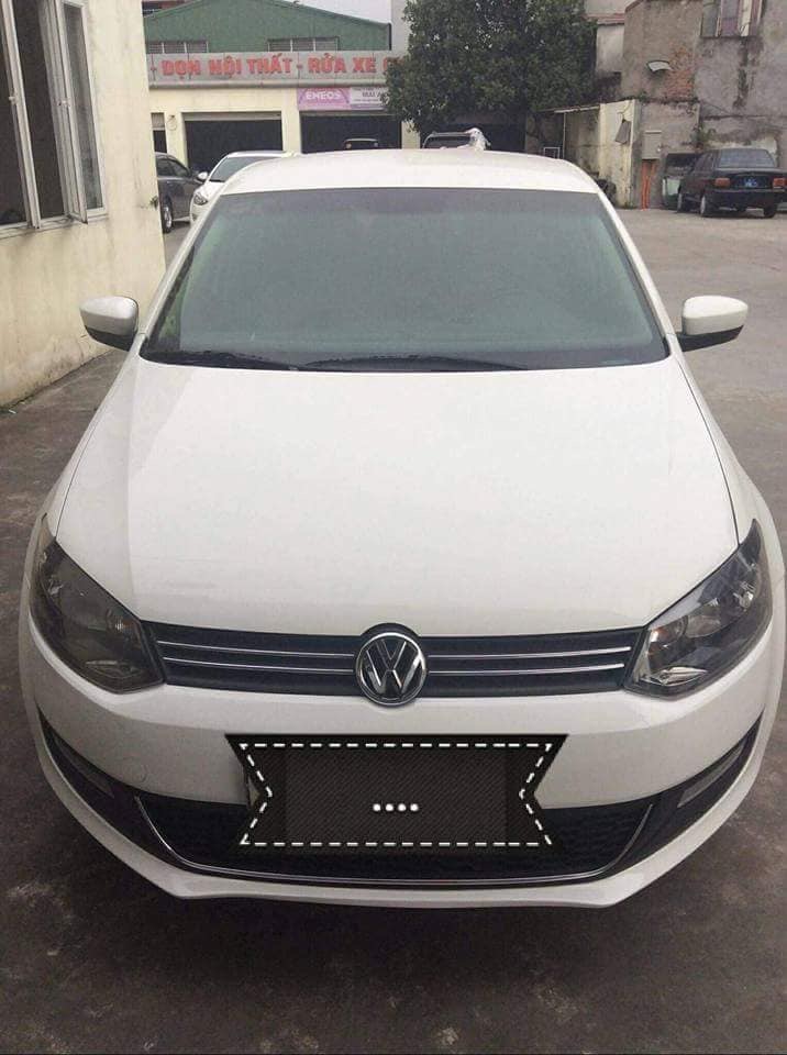 Volkswagen Polo 2014 - Cần bán lại xe Volkswagen Polo đời 2014, màu trắng, xe nhập, giá tốt