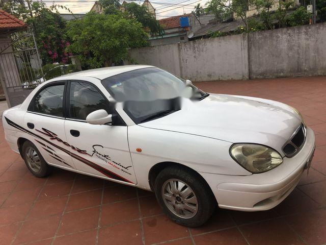 Daewoo Nubira II  2000 - Bán ô tô Daewoo Nubira II 2000, màu trắng, 76 triệu