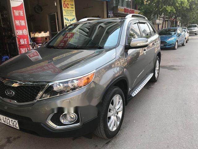 Kia Sorento 2012 - Cần bán gấp Kia Sorento sản xuất 2012 số tự động