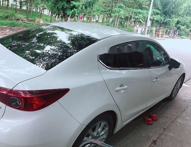 Mazda 3 2016 - Bán Mazda 3 sản xuất năm 2016, màu trắng 