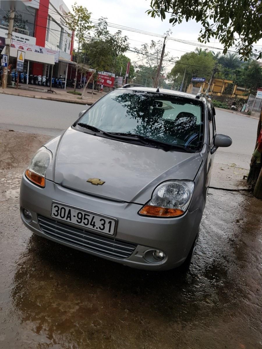 Chevrolet Spark LT 0.8 MT 2010 - Bán Chevrolet Spark LT 0.8 MT 2010, màu bạc