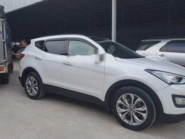 Hyundai Santa Fe 4WD, 2.2AT 2015 - Cần bán xe Hyundai Santa Fe 4WD, 2.2AT đời 2015, màu trắng