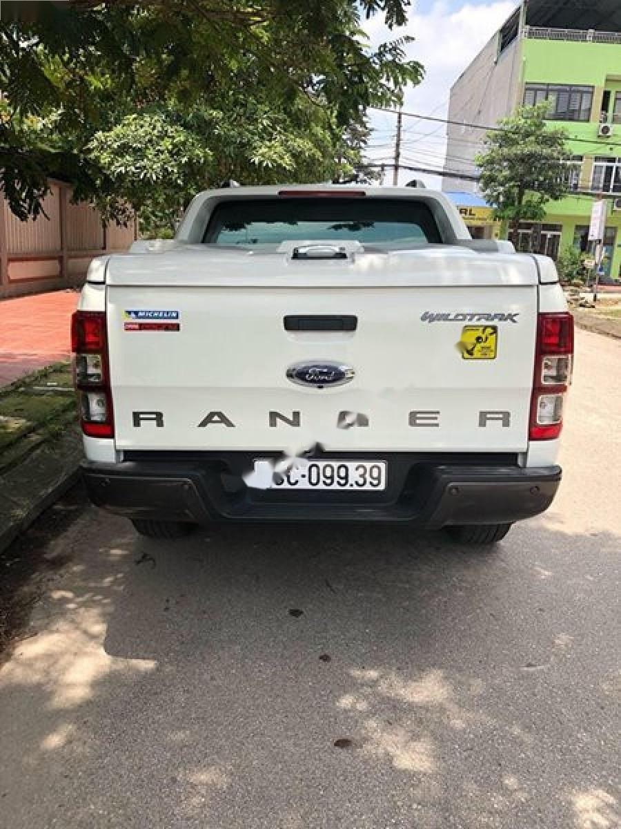 Ford Ranger Wildtrack 2015 - Bán xe Ford Ranger Wildtrack sản xuất năm 2015, màu trắng