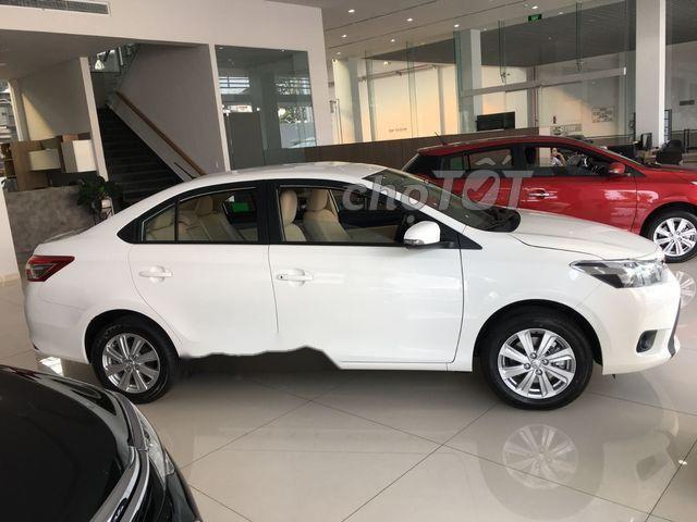 Toyota Vios 2018 - Cần bán Toyota Vios sản xuất năm 2018, màu trắng, giá 493tr