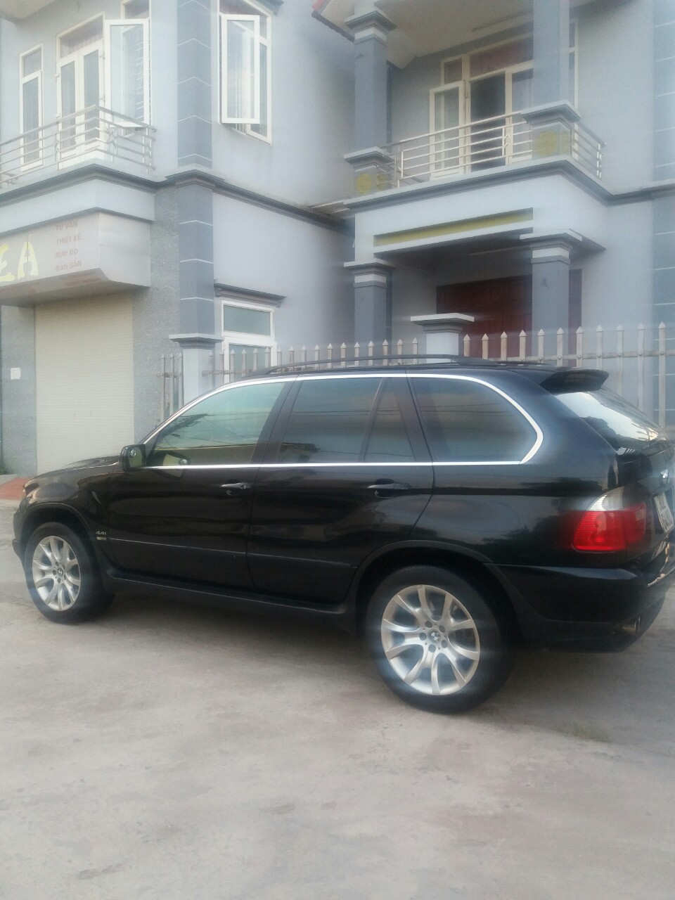 BMW X5 2006 - Bán BMW X5 sản xuất 2006, đăng ký 2010, nhập khẩu nguyên chiếc tại Mỹ, tự động, xe 2 cầu, số tự động. Xe chính chủ, giá tốt 410 tr