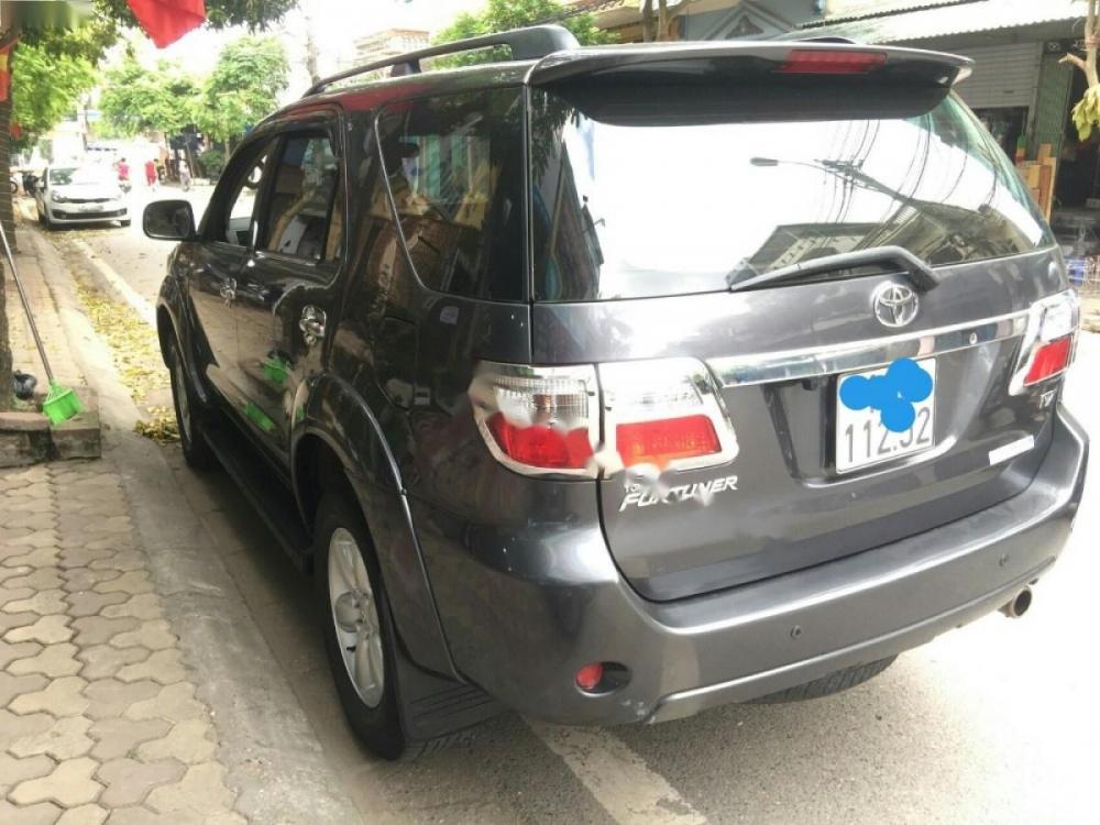 Toyota Fortuner 2.7V 4x4 AT 2009 - Cần bán Toyota Fortuner 2.7V 4x4 đời 2009, màu xám