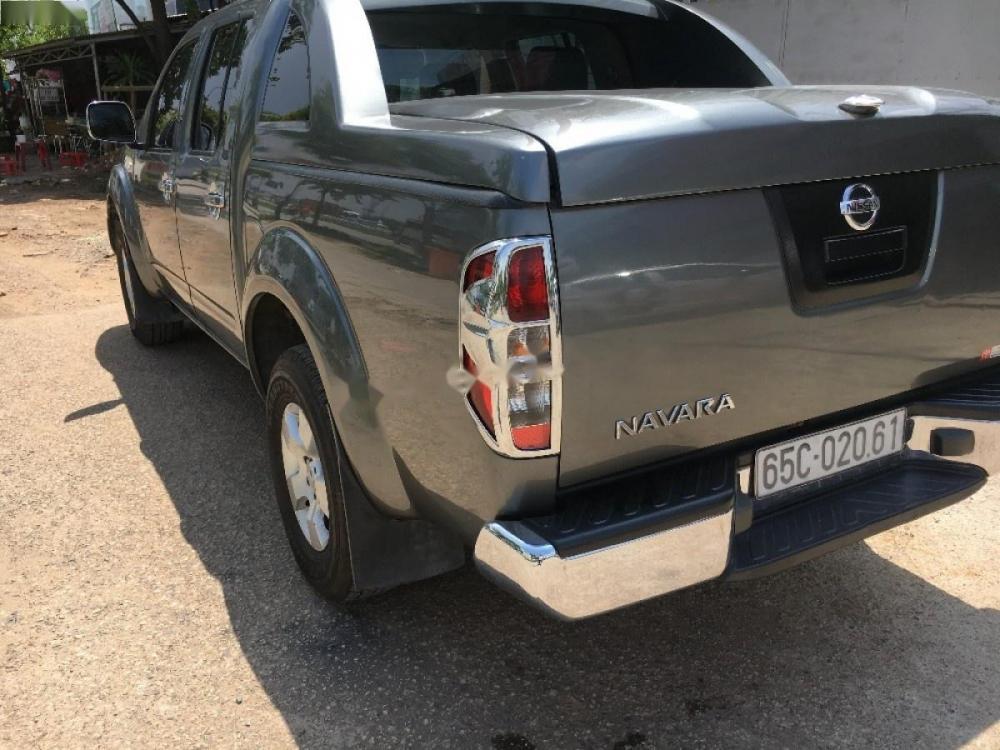 Nissan Navara 2013 - Bán Nissan Navara sản xuất năm 2013, màu xám, nhập khẩu