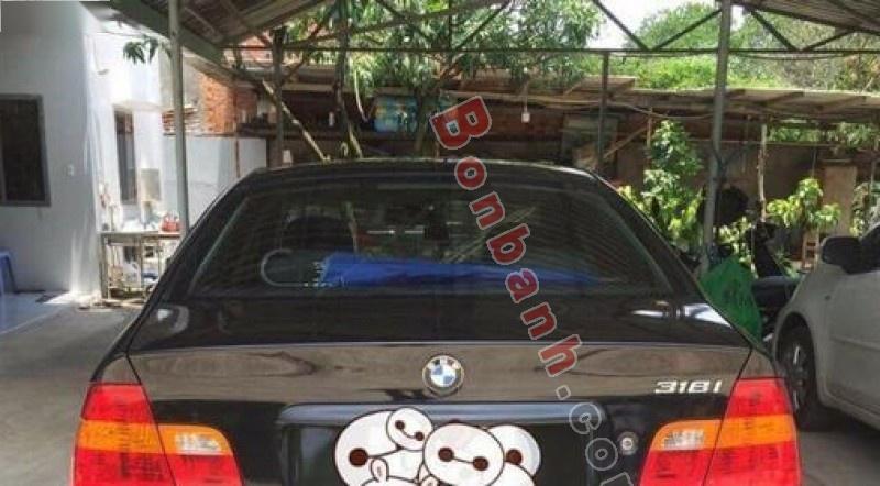 BMW 3 Series 318i 2004 - Cần bán xe BMW 3 Series 318i đời 2004, màu đen, nhập khẩu xe gia đình