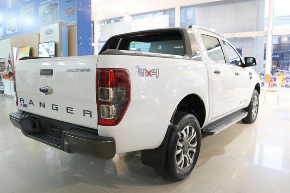 Ford Ranger Wildtrak 2.2L 4x4 AT 2018 - Cần bán xe Ford Ranger Wildtrak 2.2L 4x4 AT đời 2018, màu trắng, nhập khẩu nguyên chiếc