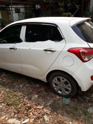 Hyundai Grand i10 2014 - Cần bán gấp Hyundai Grand i10 đời 2014, màu trắng, giá chỉ 255 triệu