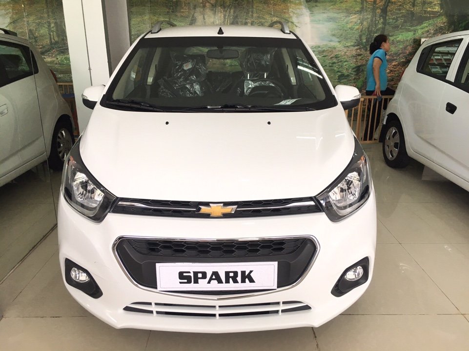 Chevrolet Spark LT 2018 - Bán xe Chevrolet Spark LT 2018, màu trắng