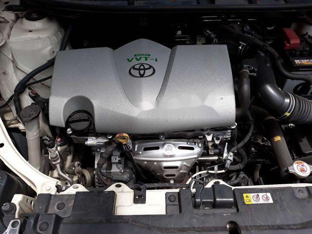 Toyota Vios 2017 - Cần bán xe Toyota Vios 2017, màu trắng, giá 545tr