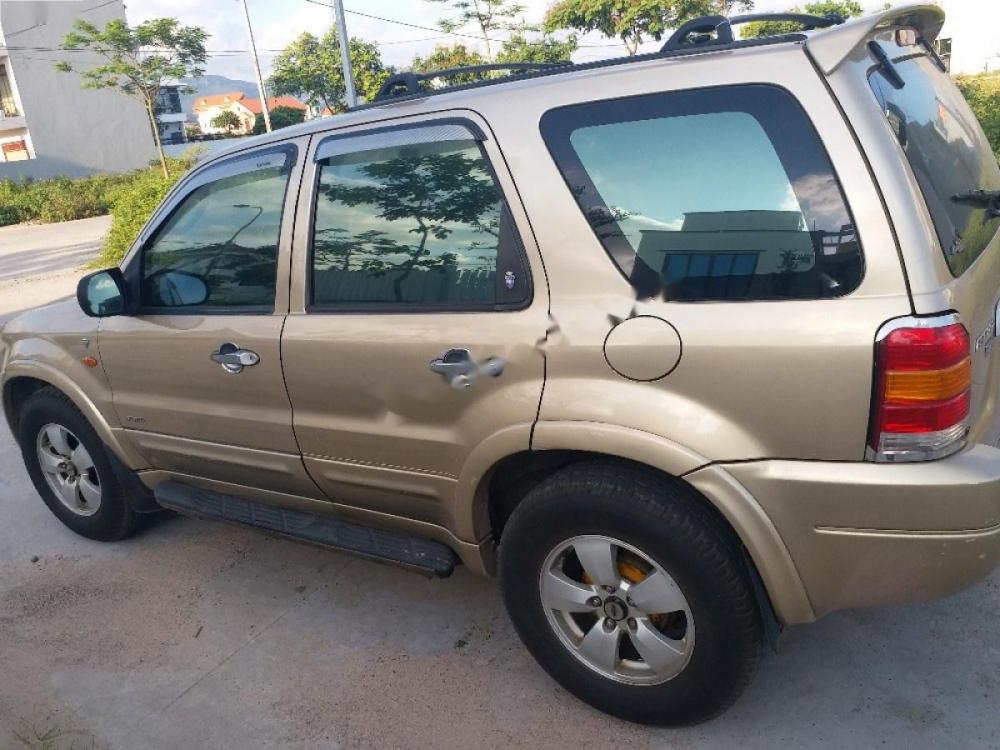 Ford Escape XLT 2003 - Bán xe Ford Escape XLT sản xuất năm 2003 giá cạnh tranh