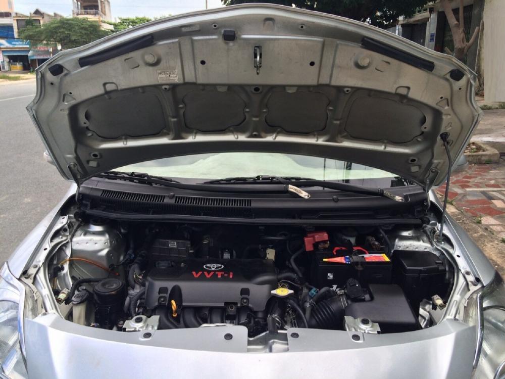Toyota Vios 1.5 E 2013 - Cần bán Toyota Vios 1.5 E, sản xuất 2013, xe gia đình sử dụng còn zin