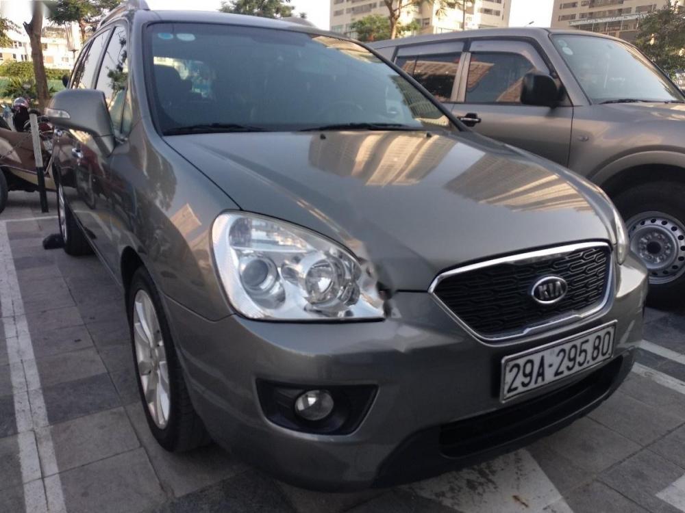 Kia Carens EXMT 2011 - Bán Kia Carens EXMT sản xuất năm 2011, màu xám số sàn, giá 365tr