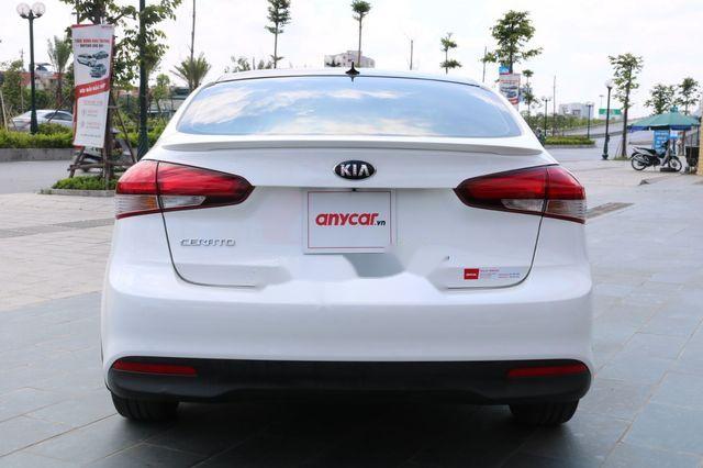 Kia Cerato 1.6MT  2016 - Bán xe Kia Cerato 1.6MT đời 2016, màu trắng, giá 524tr