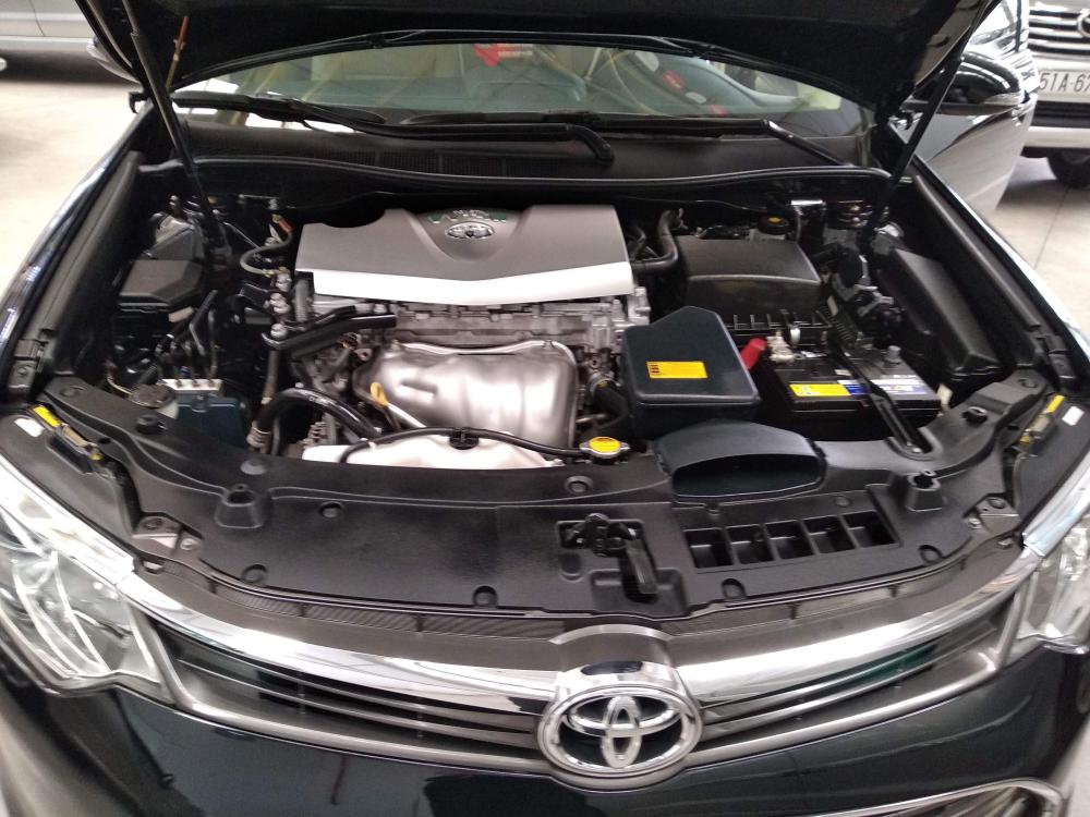 Toyota Camry E 2015 - Bán xe Toyota Camry E SX 2015, màu đen, giá thương lượng, hỗ trợ trả góp