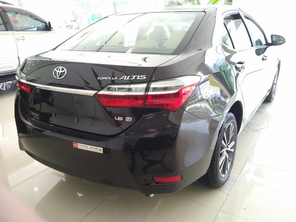 Toyota Corolla altis 1.8G CVT 2018 - Bán Toyota Corolla Altis 1.8G CVT 2018 - màu nâu - Mua xe giá tốt, hỗ trợ trả góp 90%. Hotline: 0898.16.8118