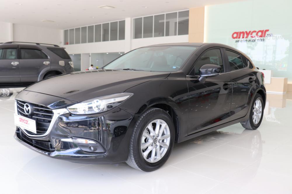 Mazda 3 1.5 2017 - Cần bán xe Mazda 3 1.5 sản xuất 2017, màu đen bản hatchback