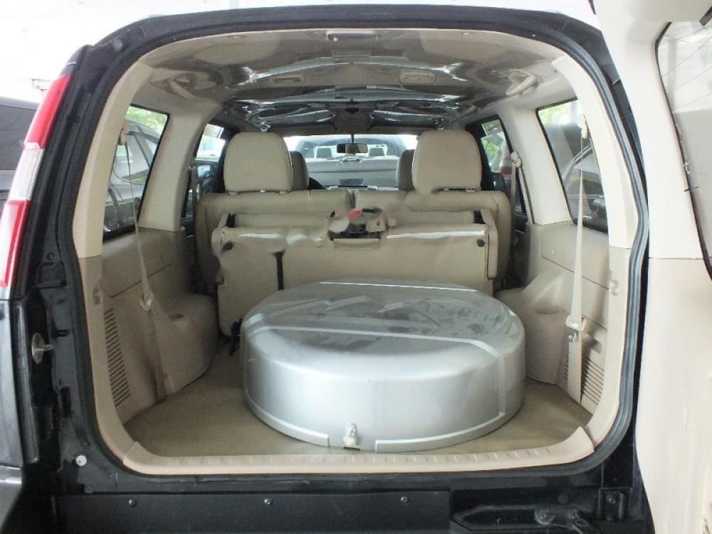 Ford Everest 2.5L 4x2 MT 2011 - Bán ô tô Ford Everest 2.5L 4x2 MT đời 2011, màu đen xe gia đình giá cạnh tranh