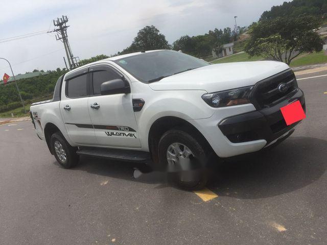 Ford Ranger 2015 - Cần bán lại xe Ford Ranger sản xuất năm 2015, màu trắng như mới