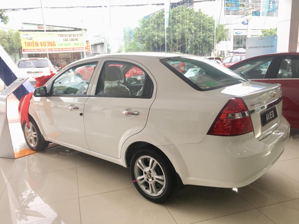 Chevrolet Aveo LT 2018 - Chỉ trong tháng 5/2018, Chevrolet Aveo giảm thẳng 60 triệu tiền mặt, lãi suất ngân hàng chỉ 0.58%