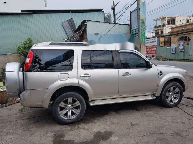 Ford Everest 2010 - Bán xe Ford Everest đời 2010, màu bạc, 475 triệu