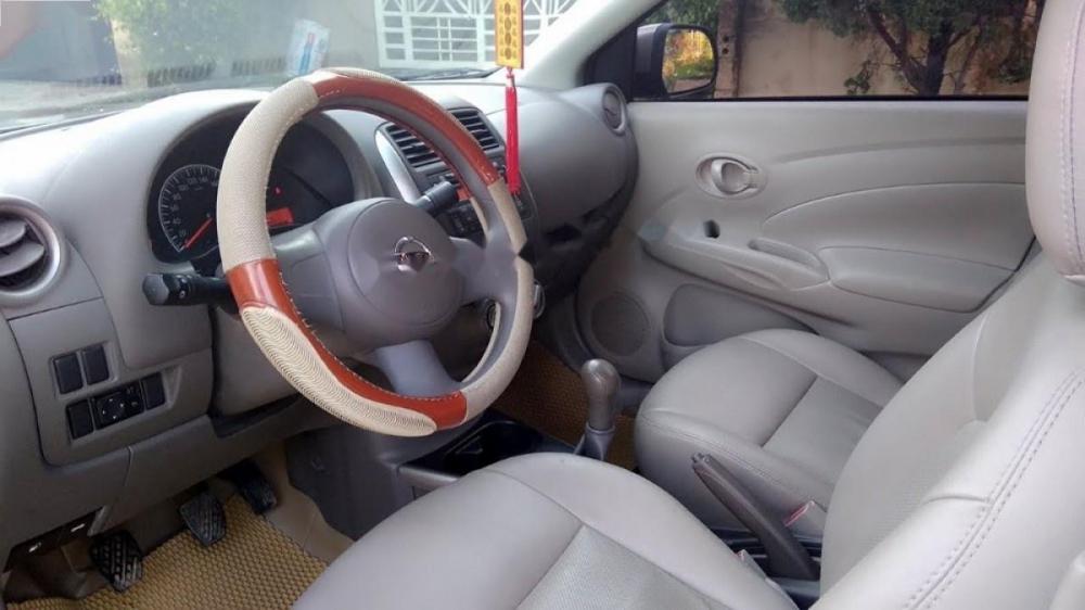 Nissan Sunny XL 2015 - Cần bán Nissan Sunny XL năm sản xuất 2015, màu xám, 385tr