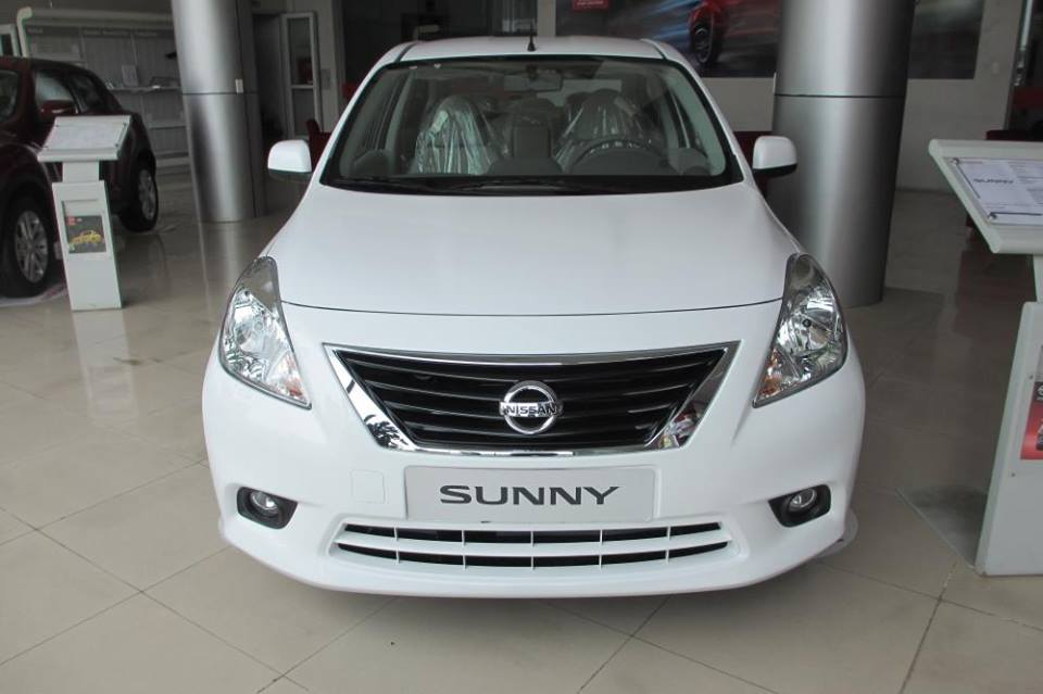 Nissan Sunny XL 2018 - Bán Nissan Sunny số sàn 2018, đủ màu, giá tốt phù hợp chạy gia đình và dịch vụ