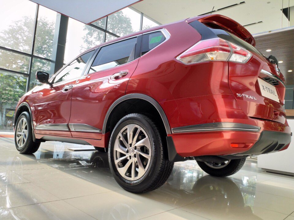 Nissan X trail 2.0 SL Premium 2018 - Chỉ từ 250tr K/H sẽ nhận ngay Nissan X Trail 2.0 SL Premium G - 7 chỗ - lãi suất chỉ 8.2% cố định 3 năm