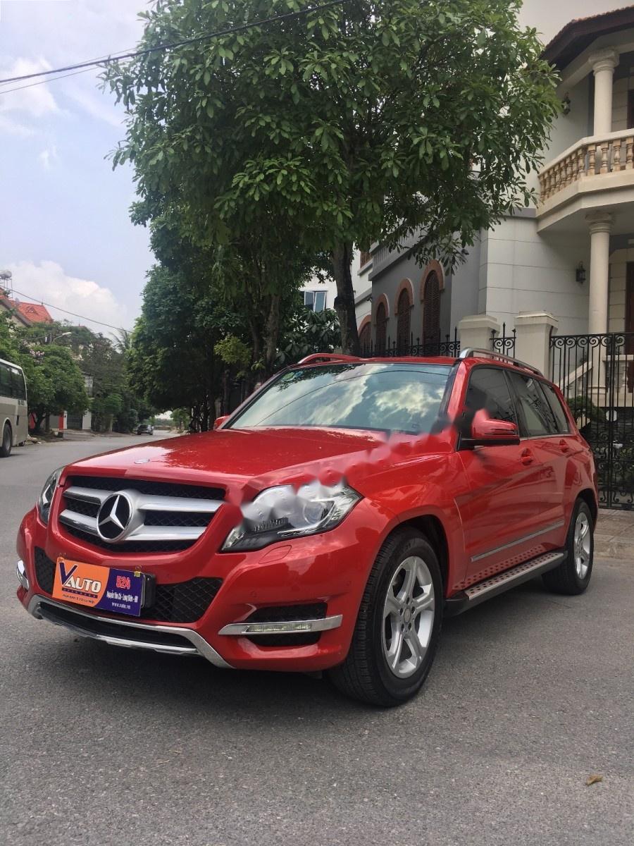 Mercedes-Benz GLK Class GLK250 4Matic 2013 - Cần bán lại xe Mercedes GLK250 4Matic sản xuất 2013, màu đỏ