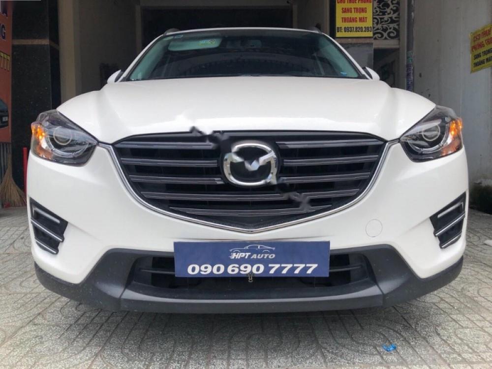 Mazda CX 5 2.0 AT 2017 - Bán xe Mazda CX 5 2.0 AT đời 2017, màu trắng số tự động, 820tr