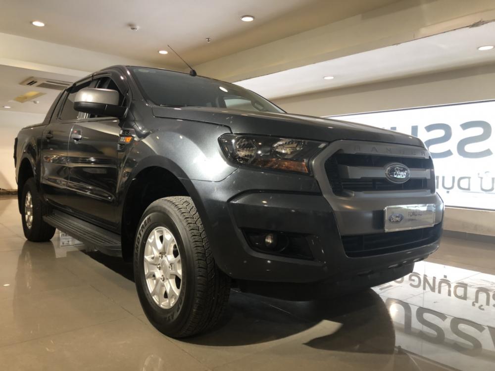 Ford Ranger XLS 2.2AT 2016 - Bán xe Ford Ranger XLS 2.2AT đời 2016, màu xám, xe chính hãng