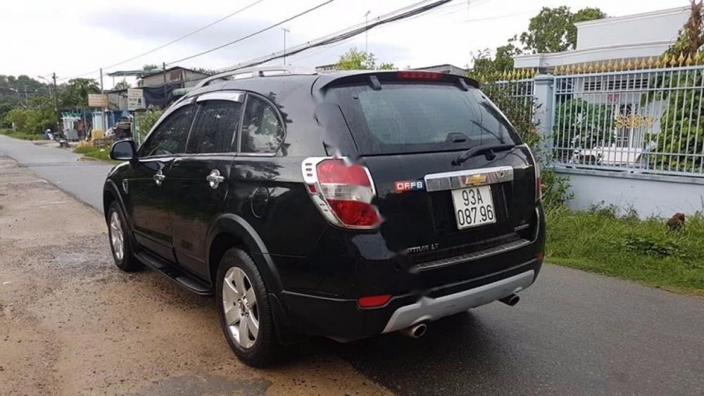 Chevrolet Captiva LT 2.4 MT 2008 - Bán Chevrolet Captiva LT đời 2008, màu đen giá cạnh tranh