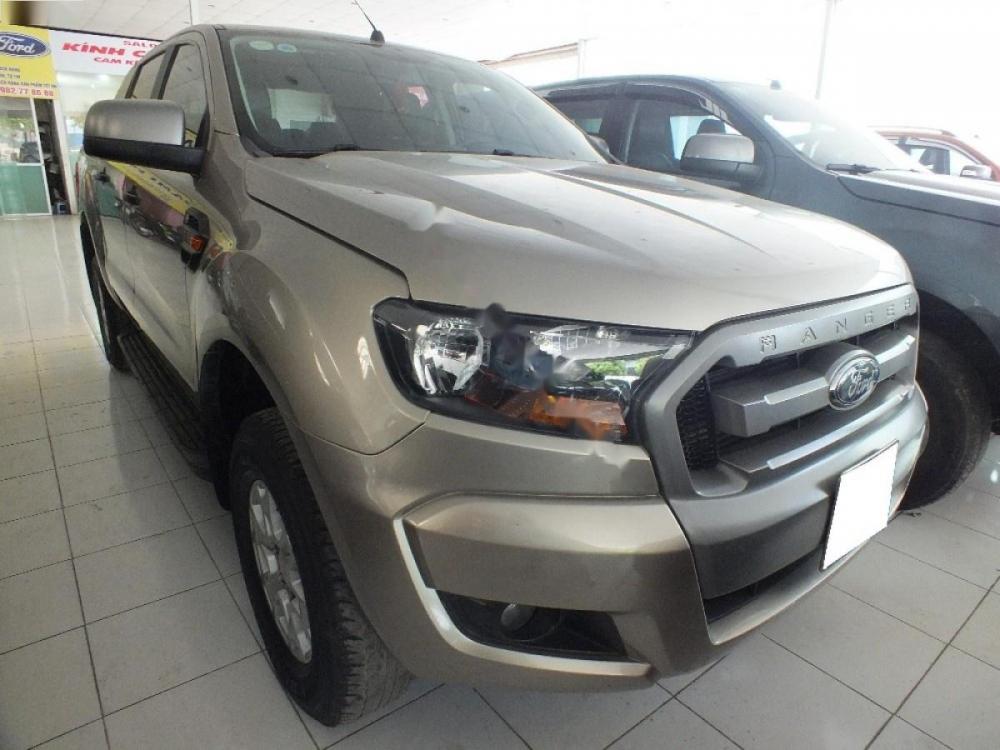 Ford Ranger XLS 2.2L 4x2 MT 2015 - Cần bán xe Ford Ranger XLS sản xuất 2015, nhập khẩu