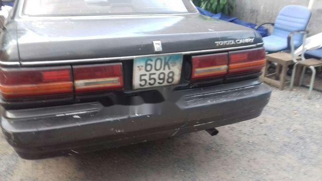 Toyota Camry 1991 - Cần bán Toyota Camry năm 1991, màu đen, 27 triệu