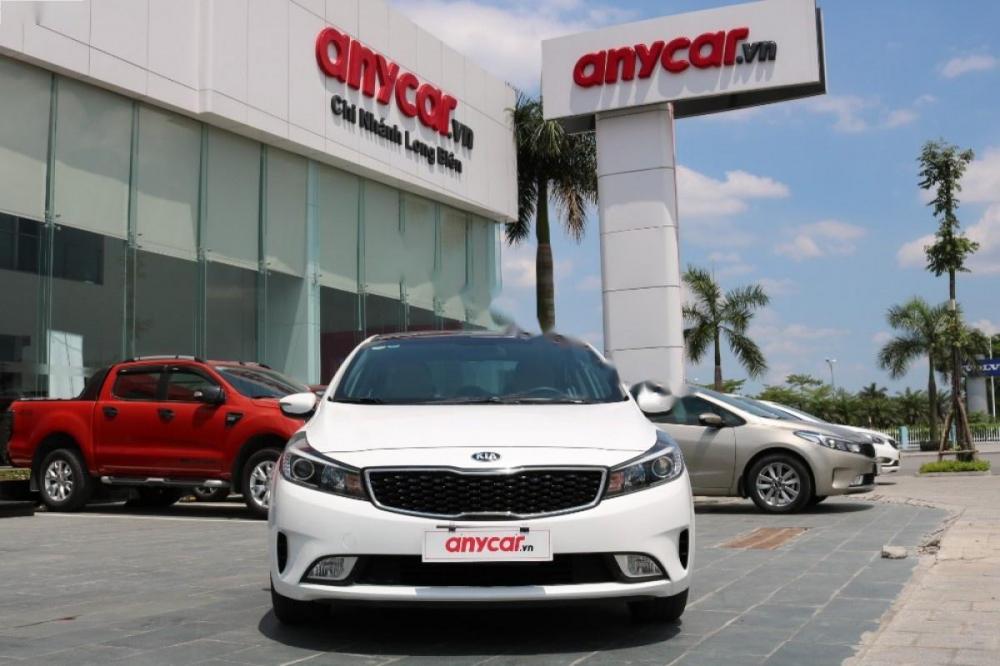 Kia Cerato 1.6 MT 2016 - Cần bán lại xe Kia Cerato 1.6 MT sản xuất 2016, màu trắng