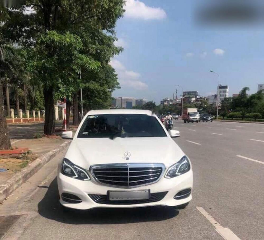 Mercedes-Benz E class E200 2015 - Bán xe Mercedes E200 sản xuất năm 2015, màu trắng