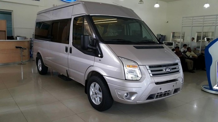 Ford Transit 2018 - Bán Ford Transit Mid, SVP, Luxury, 770 đời 2018. LH 0968844114