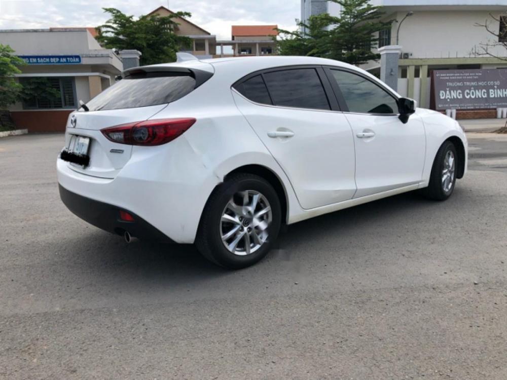 Mazda 3 1.5 AT 2015 - Bán Mazda 3 1.5 AT năm sản xuất 2015, màu trắng