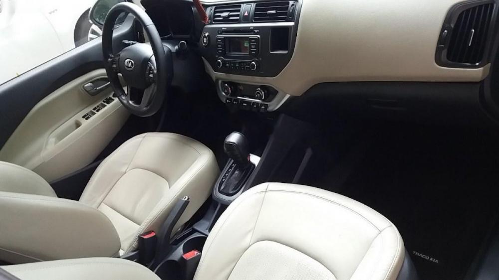 Kia Rio 1.4 AT 2013 - Bán ô tô Kia Rio đời 2013, màu trắng, xe nhập chính chủ